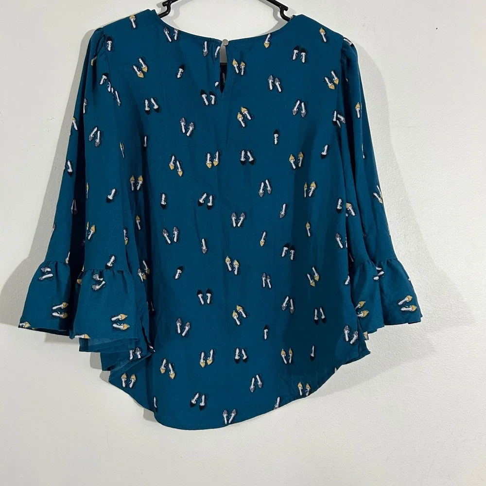 Apt 9 Teal Shoe Print Blouse Ruffle Bell Sleeves Top, Size S - Picture 9 of 10